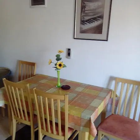 Apartmani Kapitanovic Apartment