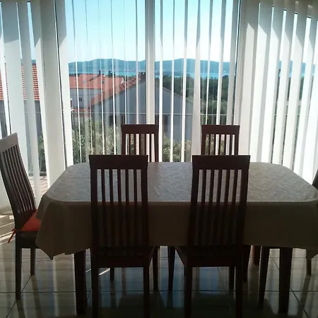 Kapitanovic Apartament Biograd Na Moru