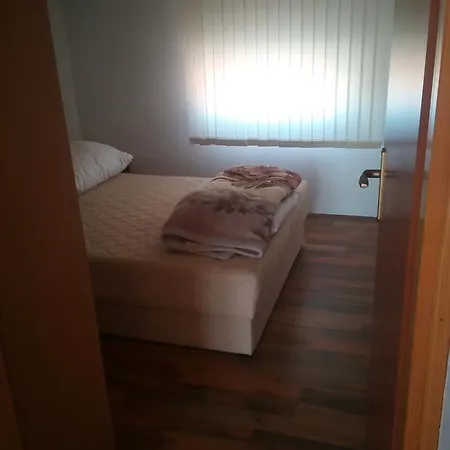 Apartment Apartmani Kapitanovic *