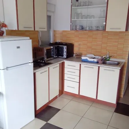 Apartmani Kapitanovic Apartment *