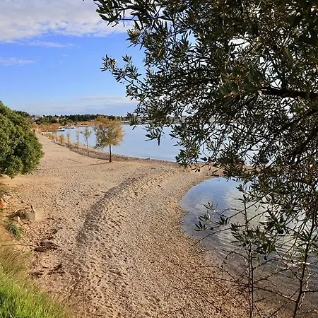 Apartmani Kapitanovic Biograd Na Moru