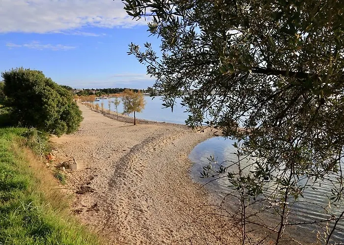 Apartmani Kapitanovic Biograd Na Moru